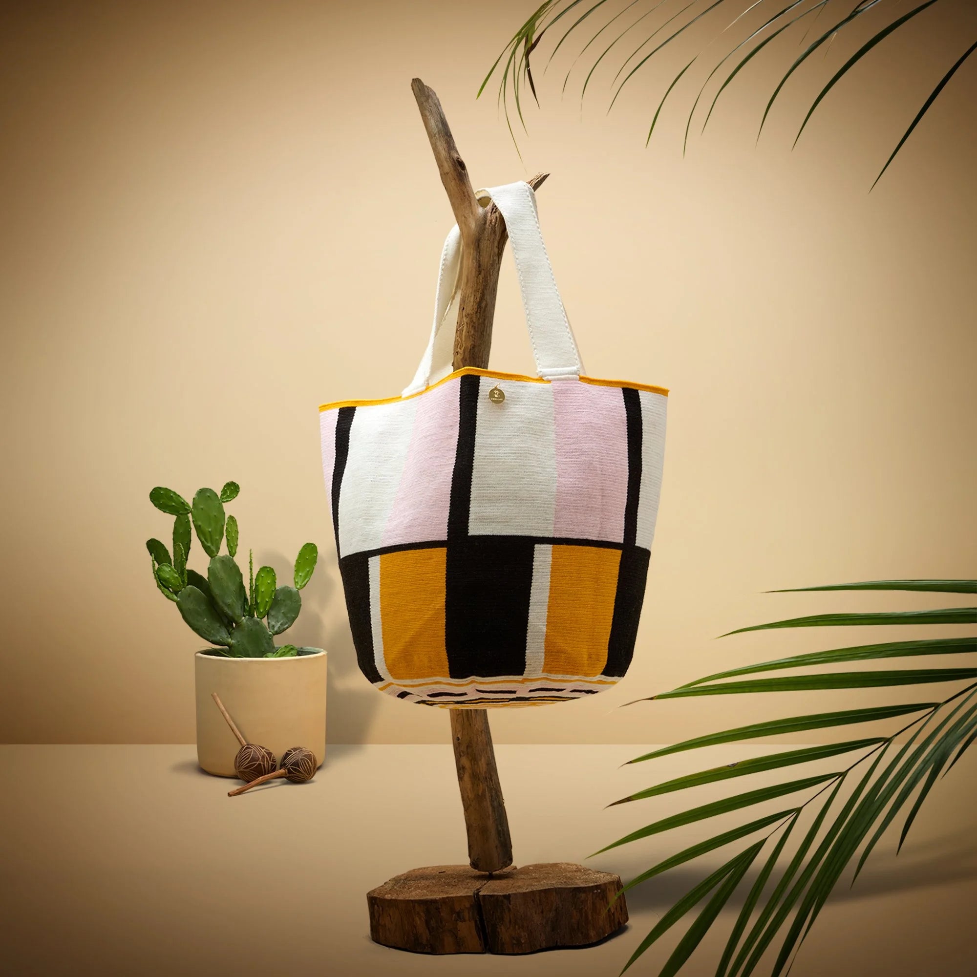 Wayuu Tote Bag (Pink yellow & black block pattern)