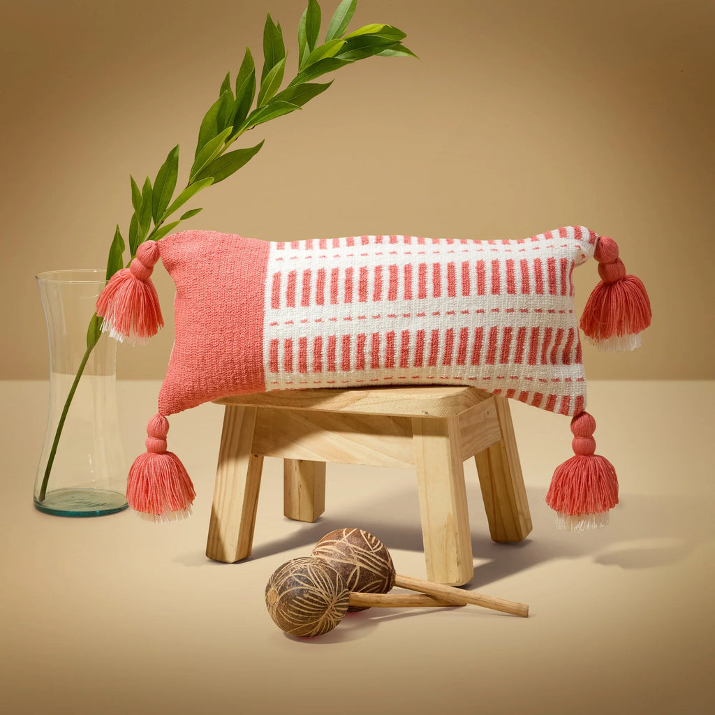 Wayuu Rectangle Pillow (stripes solid cream and red)