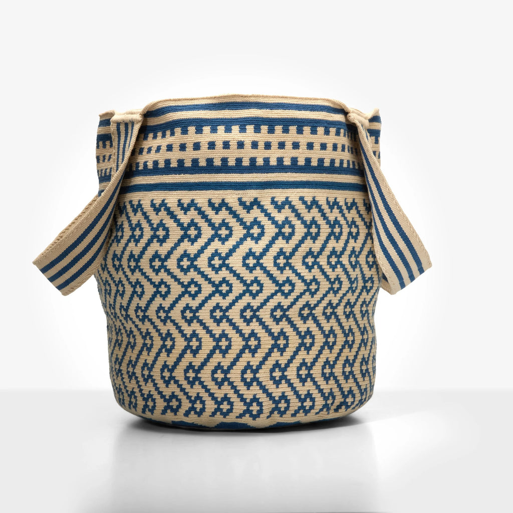 Wayuu Tote Bag (Blue & white line pattern)